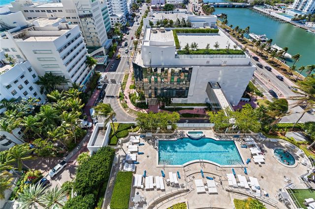 4401 Collins Ave 1706, Miami Beach, FL 33140