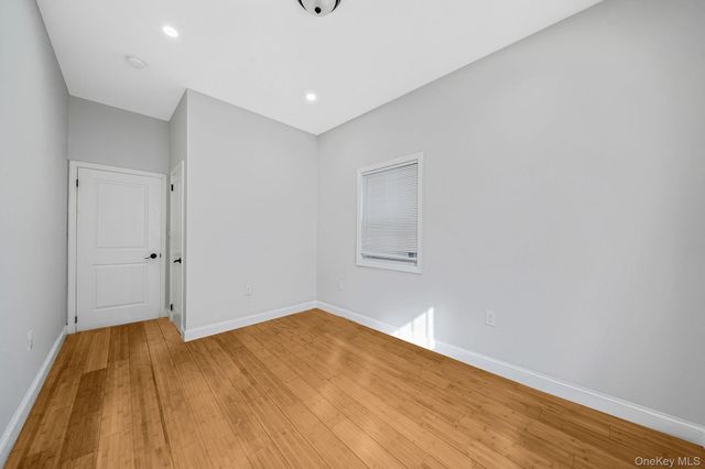 127-18 89th Avenue, Richmond Hill, NY 11418