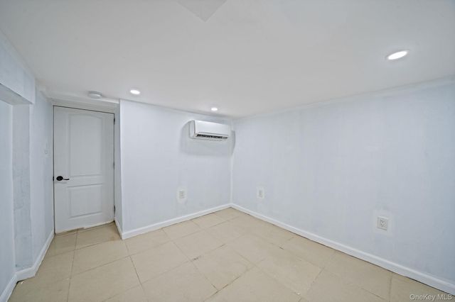 127-18 89th Avenue, Richmond Hill, NY 11418