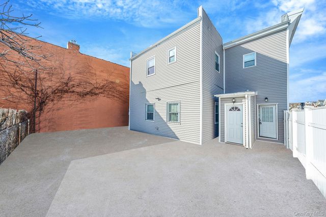 127-18 89th Avenue, Richmond Hill, NY 11418