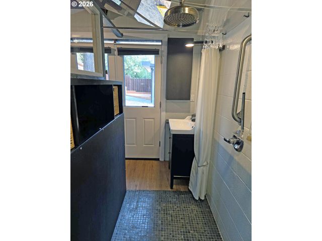 842 Ne 113TH Ave, Portland, OR 97220