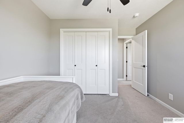 9520 S 181st Street, Gretna, NE 68136