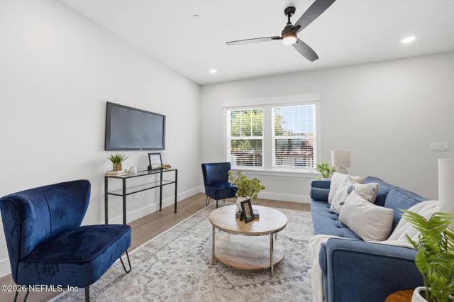 1308 1ST Avenue N, Jacksonville Beach, FL 32250
