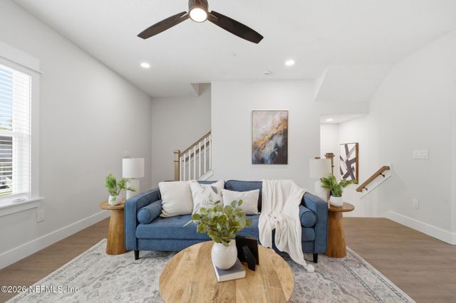 1308 1ST Avenue N, Jacksonville Beach, FL 32250