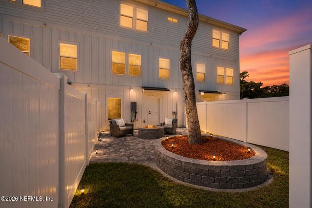 1308 1ST Avenue N, Jacksonville Beach, FL 32250