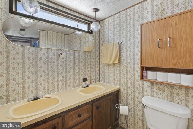 1524 RIDGE RD, Whiteford, MD 21160