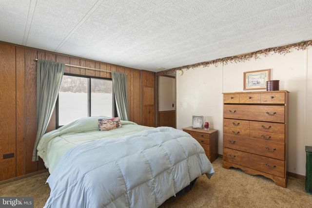 1524 RIDGE RD, Whiteford, MD 21160