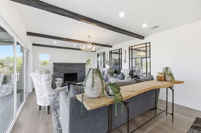 28 Byron, Boerne, TX 78006