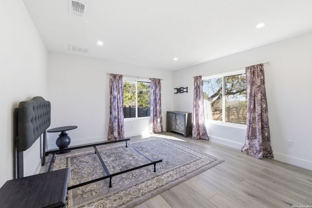 28 Byron, Boerne, TX 78006