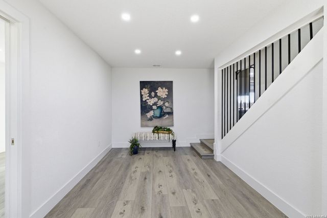 28 Byron, Boerne, TX 78006