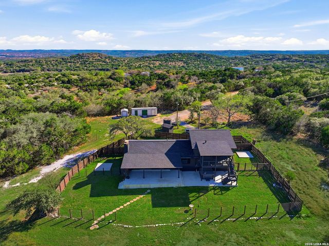 28 Byron, Boerne, TX 78006