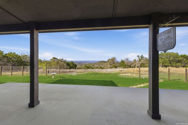 28 Byron, Boerne, TX 78006