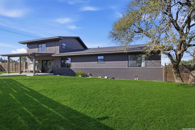 28 Byron, Boerne, TX 78006