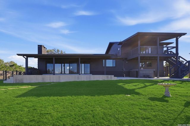 28 Byron, Boerne, TX 78006