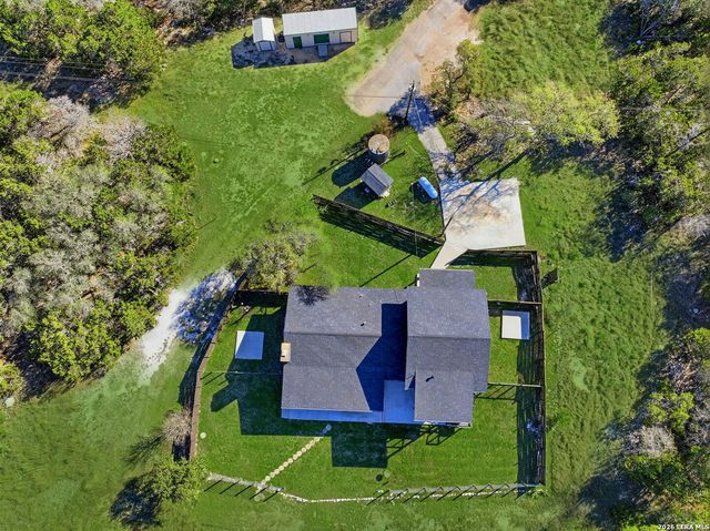 28 Byron, Boerne, TX 78006