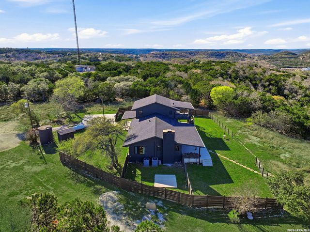 28 Byron, Boerne, TX 78006