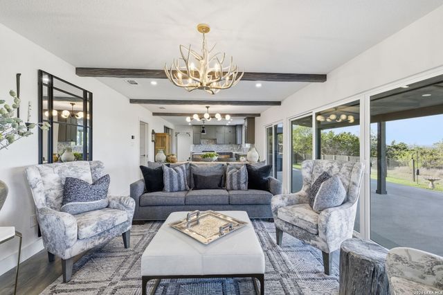 28 Byron, Boerne, TX 78006