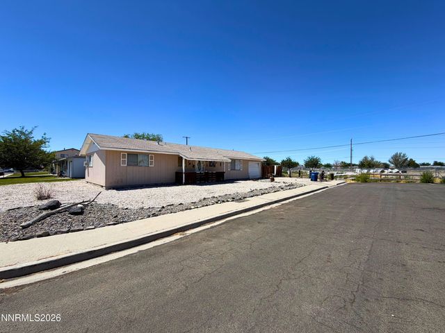 215 N Allen Street, Fallon, NV 89406