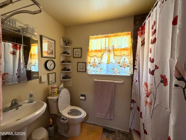 215 N Allen Street, Fallon, NV 89406
