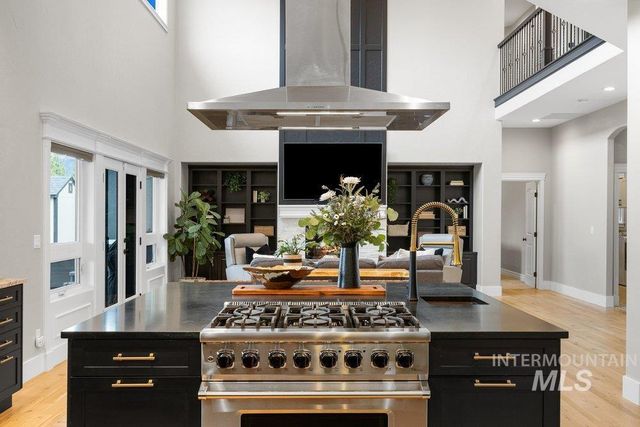 12320 N Upper Ridge Pl., Boise, ID 83714