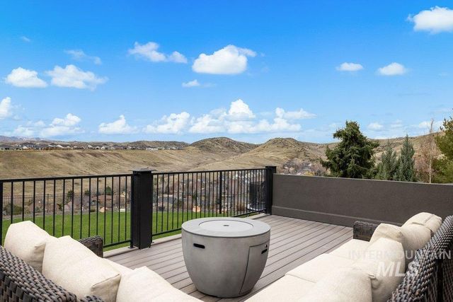 12320 N Upper Ridge Pl., Boise, ID 83714