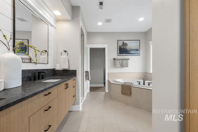 12320 N Upper Ridge Pl., Boise, ID 83714