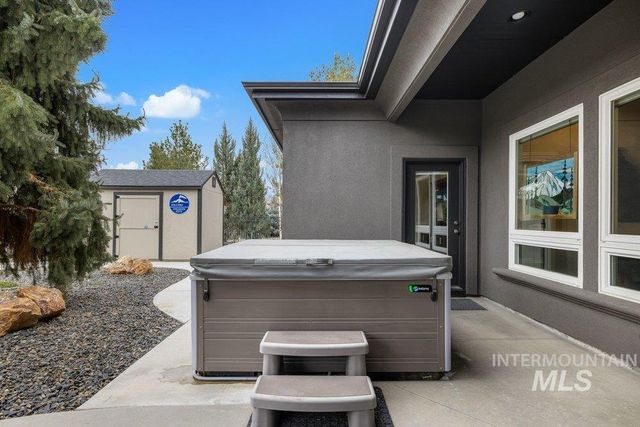 12320 N Upper Ridge Pl., Boise, ID 83714