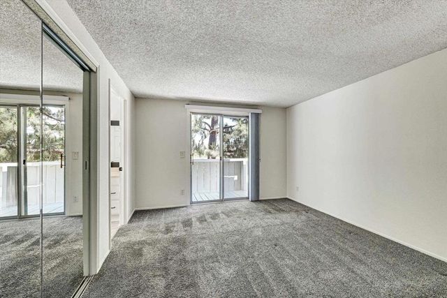 14955 Avenida Venusto 94, San Diego, CA 92128