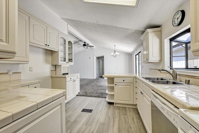 14955 Avenida Venusto 94, San Diego, CA 92128
