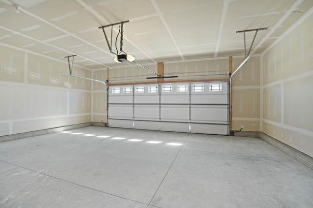 5417 Fernwood Drive, Cedar Falls, IA 50613