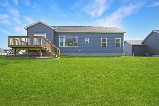 5417 Fernwood Drive, Cedar Falls, IA 50613