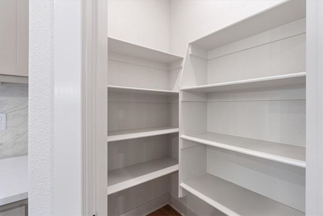 37 Haddington Drive, Bella Vista, AR 72715