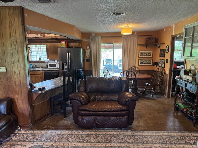 12745 Fm 274, Ravenna, TX 75476