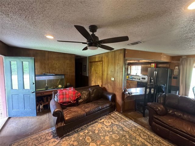12745 Fm 274, Ravenna, TX 75476