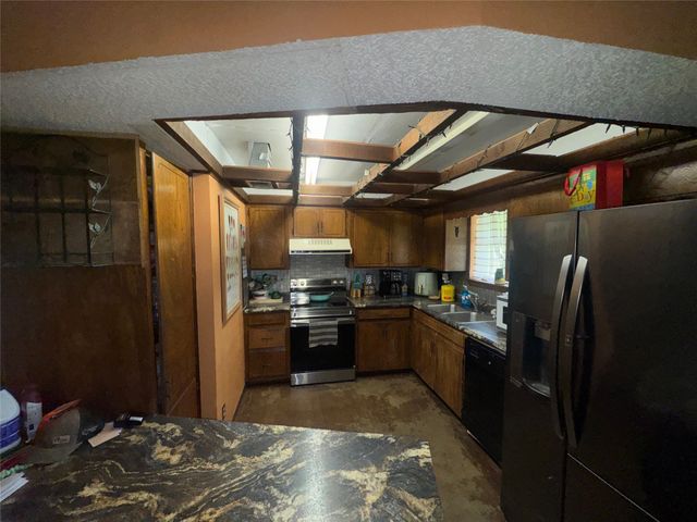 12745 Fm 274, Ravenna, TX 75476