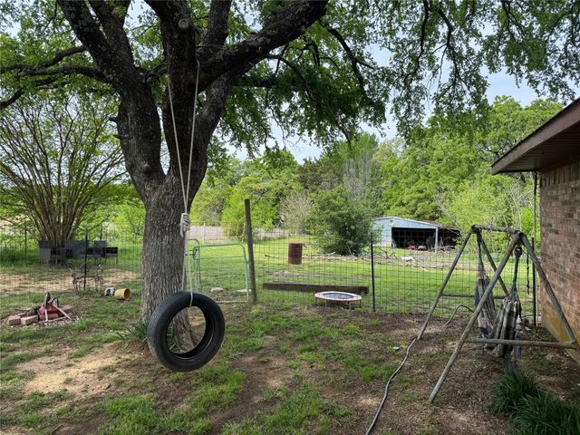 12745 Fm 274, Ravenna, TX 75476