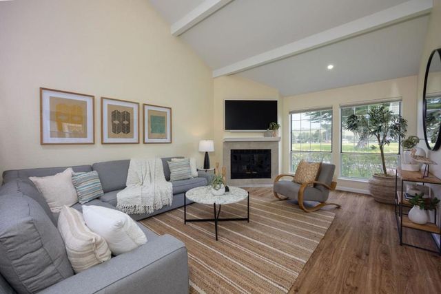 12 Bayhill Place, Half Moon Bay, CA 94019