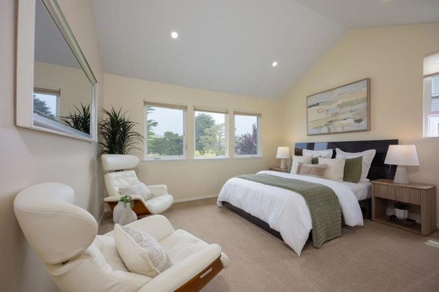 12 Bayhill Place, Half Moon Bay, CA 94019