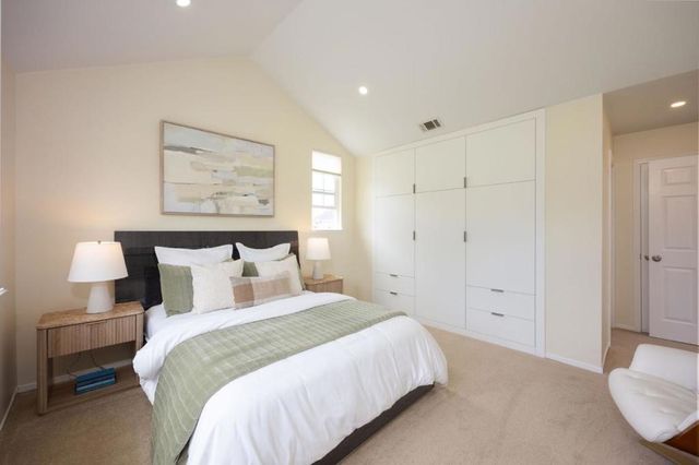 12 Bayhill Place, Half Moon Bay, CA 94019