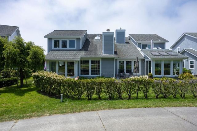 12 Bayhill Place, Half Moon Bay, CA 94019