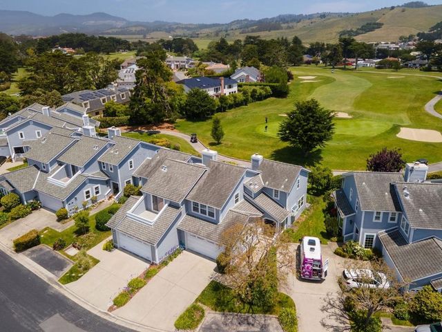 12 Bayhill Place, Half Moon Bay, CA 94019