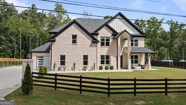 1437 Leach Drive, Lawrenceville, GA 30045