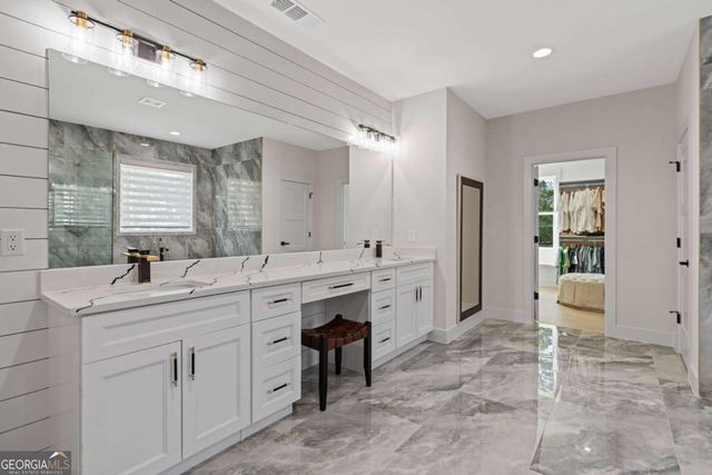 1437 Leach Drive, Lawrenceville, GA 30045