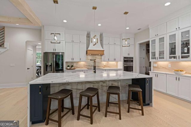 1437 Leach Drive, Lawrenceville, GA 30045