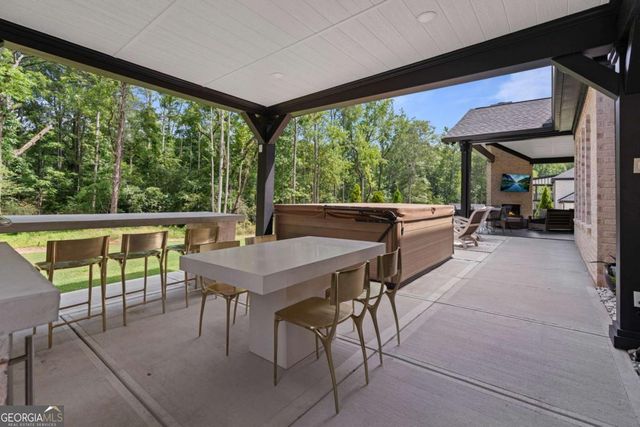 1437 Leach Drive, Lawrenceville, GA 30045