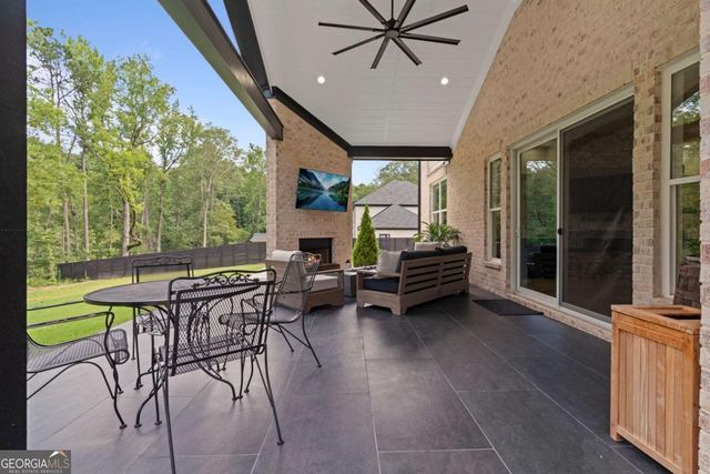 1437 Leach Drive, Lawrenceville, GA 30045