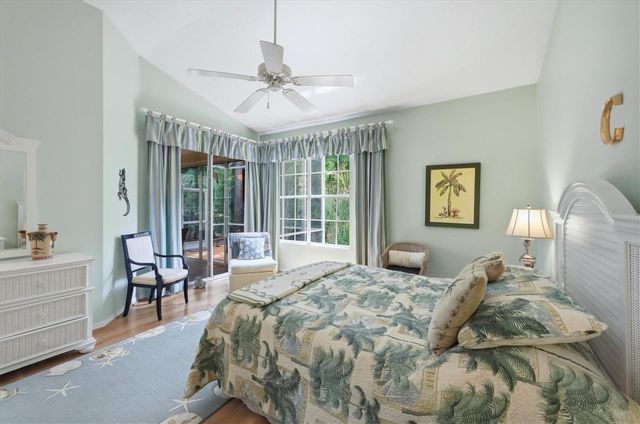 7731 WHITEBRIDGE GLEN, University Park, FL 34201