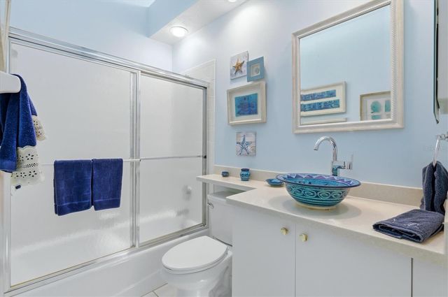 7731 WHITEBRIDGE GLEN, University Park, FL 34201