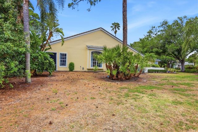 7731 WHITEBRIDGE GLEN, University Park, FL 34201