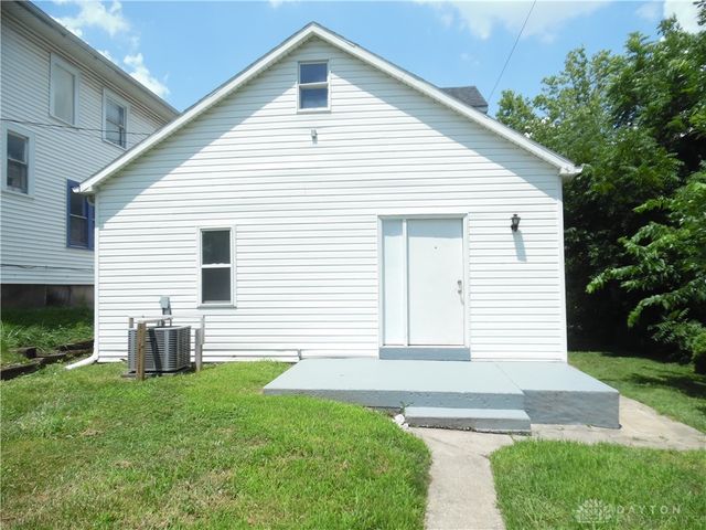122 W Fairview Avenue, Dayton, OH 45405